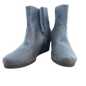 Life Stride Charcoal Gray Wedge Booties - Women's Size 6M